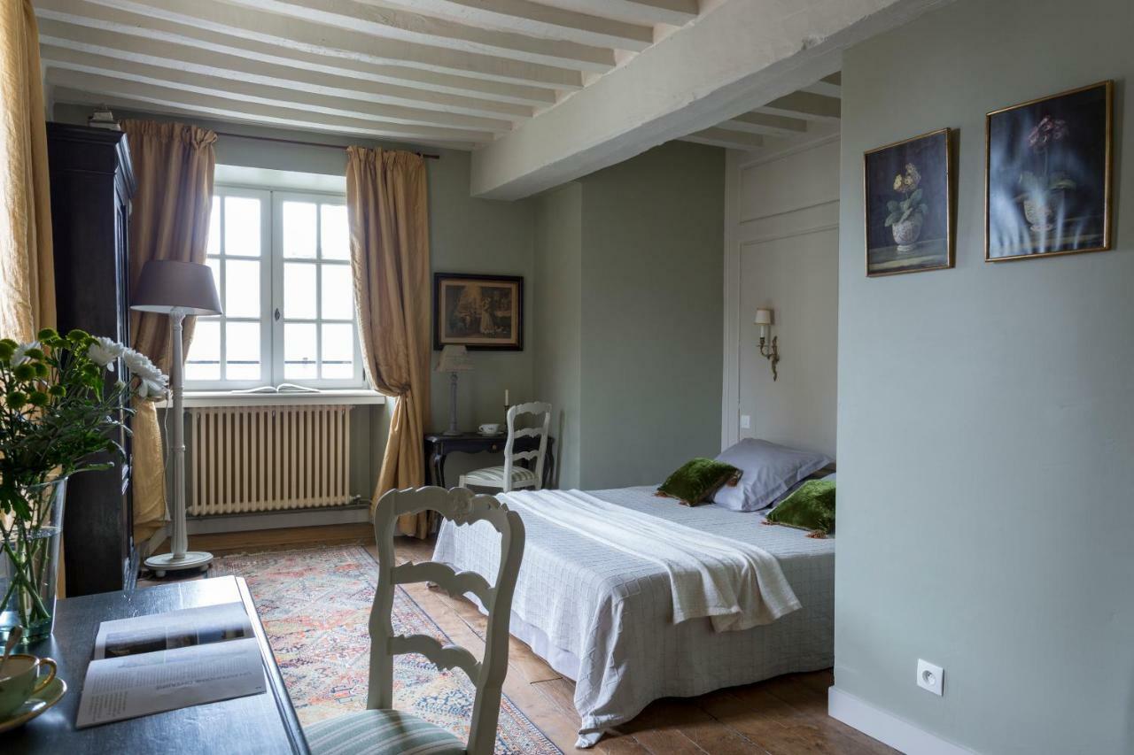 Hotel Tanquerey De La Rochaisiere Кутанс Экстерьер фото